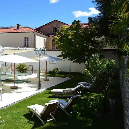 Boutique La Rinascente Szálloda