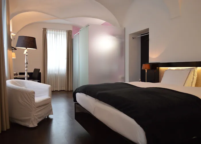 Boutique La Rinascente Szálloda 3*